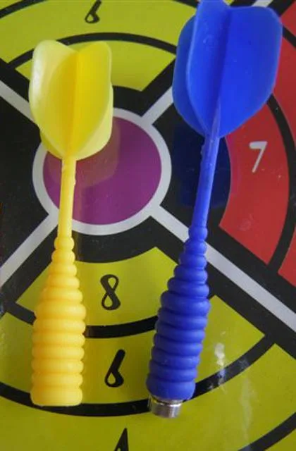 Freccette con freccette magnetiche «Shoot game» — foto 2 dell'alert A12/0947/14