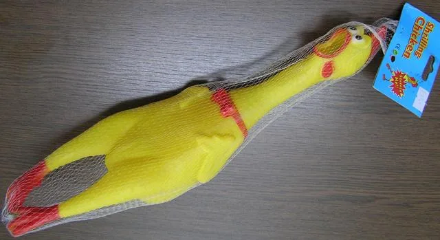 Giocattolo di plastica «Shrilling Chicken» (Unknown)