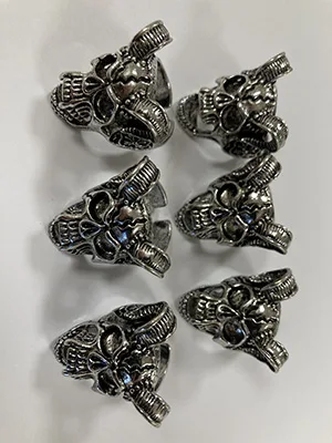 Anelli «Silvery and golden rings» — foto 1 dell'alert A12/01045/23