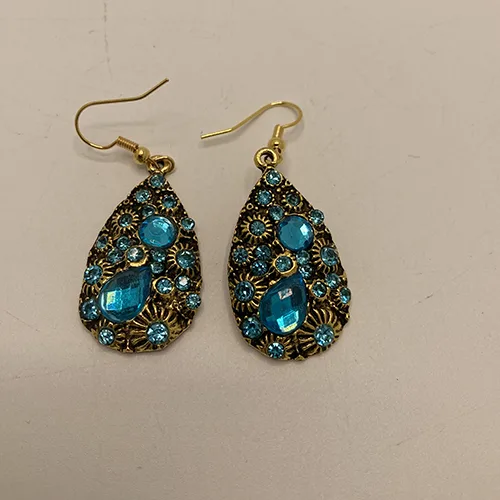 Orecchini «Simple Teardrop Shaped Boho Earrings» — foto 1 dell'alert SR/03031/25