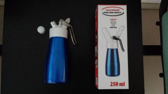 Sifone di panna montata «Siphon Crème Chantilly» — foto 2 dell'alert A12/0742/14