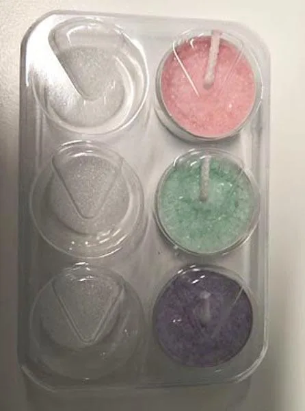 Candela a luce di tè «Six tea light candles with coloured flames» (Northern Light Candle)
