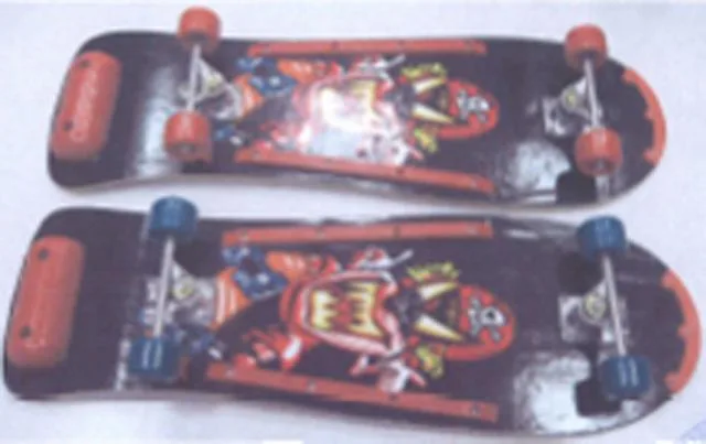Skateboard & #13; & #13; — foto 4 dell'alert 0691/12