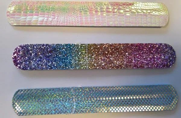 Braccialetto «Slap bracelet» (Claire's)