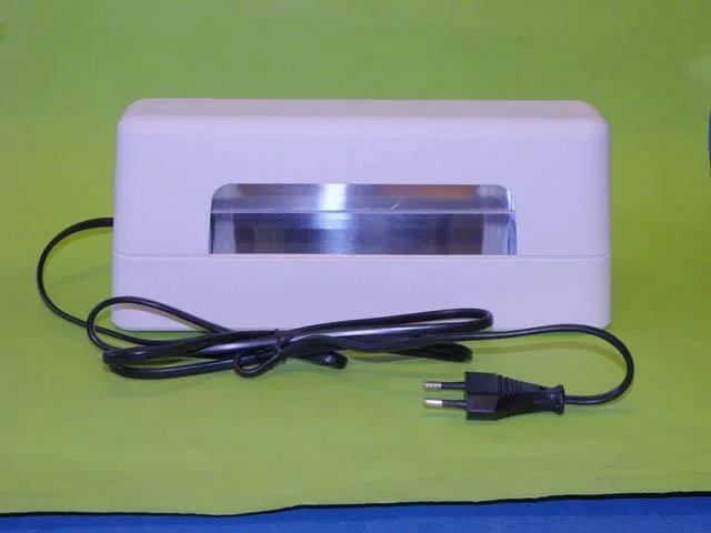 Essiccatore per unghie «Slim UV Lamp» — foto 1 dell'alert A11/0062/14