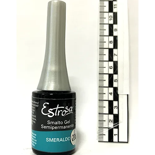 Smalto per unghie in gel «Smalto gel semipermanente» (Estrosa)