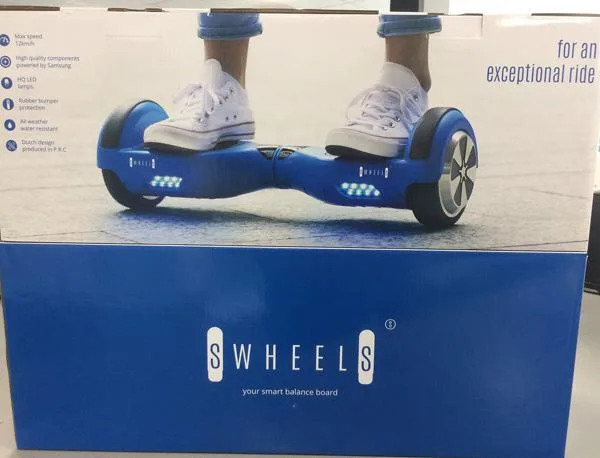 Scooter autobilanciante (Hoverboard) «Smart Balance Board» — foto 2 dell'alert A12/0393/19