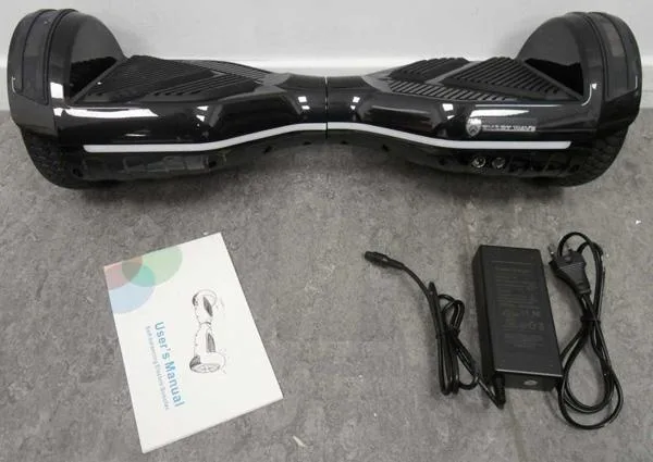 Scooter autobilanciante (Hoverboard) «Smart Balance Wheel» — foto 2 dell'alert A12/0505/19