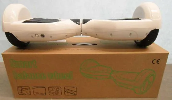 Scooter autobilanciante (Hoverboard) «Smart balance wheel» — foto 3 dell'alert A12/0502/19