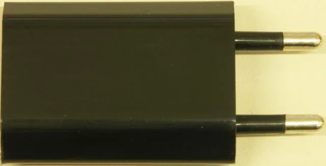 Kit di sigarette elettroniche «Smoke Different!» — foto 4 dell'alert A12/1997/13