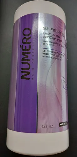 Shampoo «Smoothing shampoo with avocado oil» (Numero)
