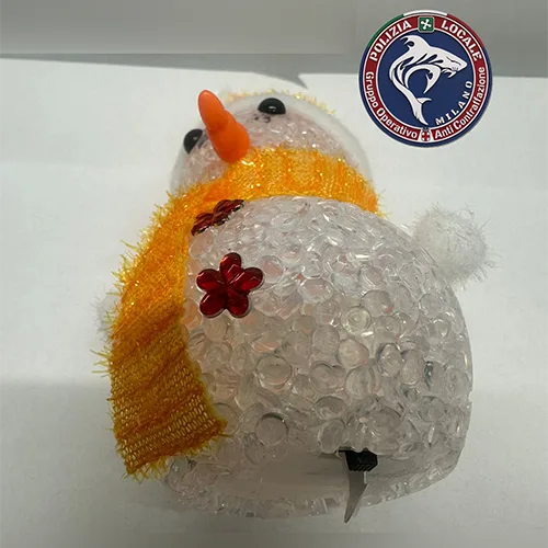 figurina giocattolo light-up «SNOW PUPPET WITH LIGHTS» (BAI HE)