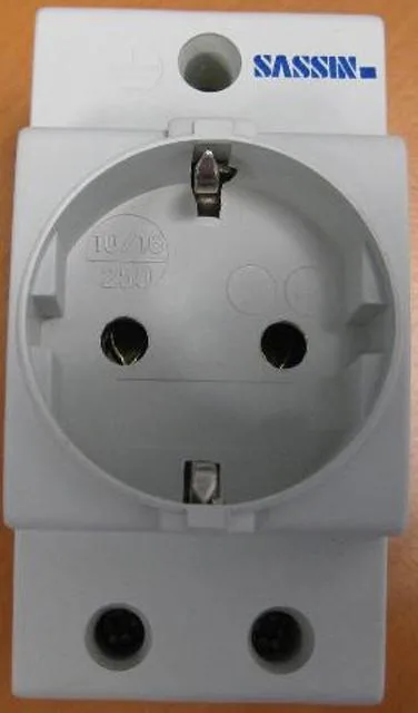 Socket & #13; & #13; (SASSIN)