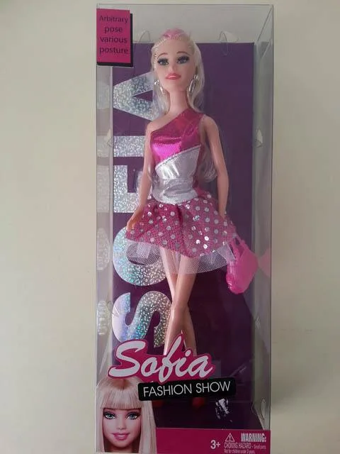 Bambola di plastica «Sofia, Fashion Show» — foto 3 dell'alert A12/1312/14
