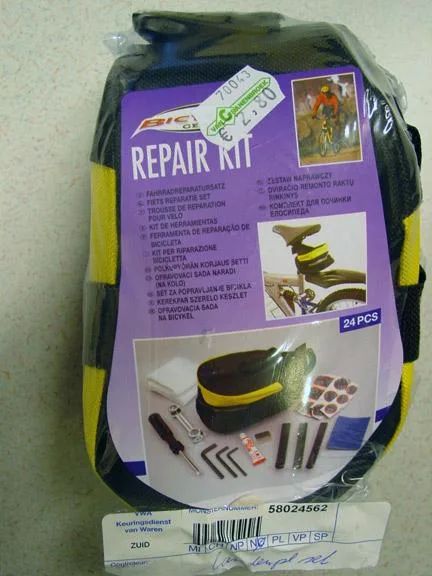 Soluzione in gomma in kit riparazione biciclette. (BICYCLE GEAR)