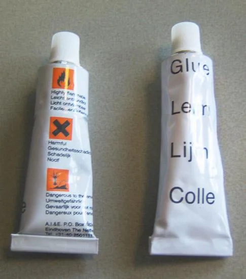 Soluzione in gomma nel kit riparazione biciclette — foto 2 dell'alert 0441/08