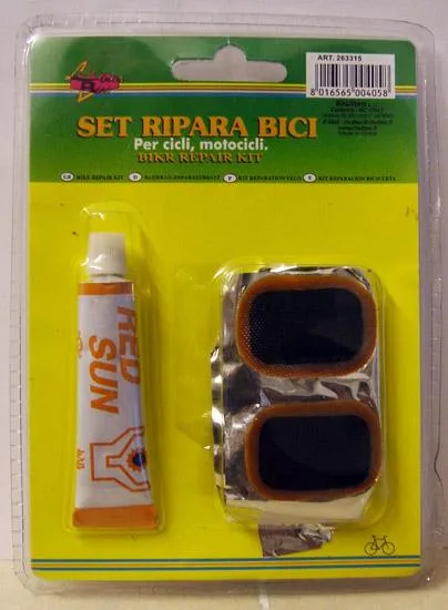 Soluzione in gomma nel kit riparazione biciclette — foto 2 dell'alert 0440/08