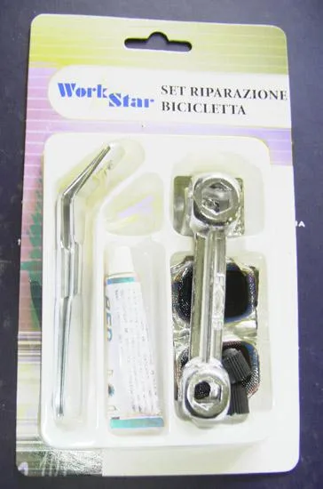 Soluzione in gomma nel kit riparazione biciclette (WORK STAR)