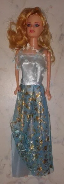 Bambola di plastica «Sparkle girl» — foto 2 dell'alert A12/0758/17