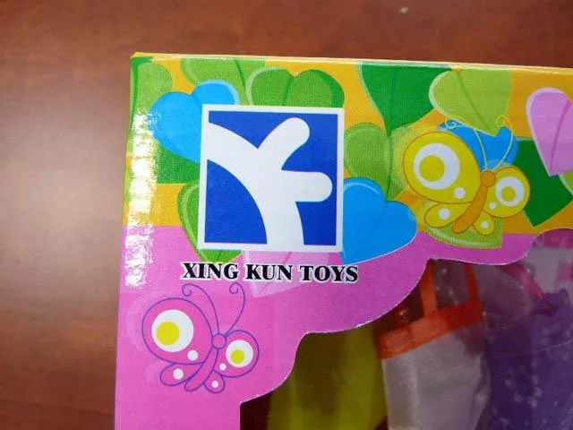 Bambola in plastica con accessori «Special girl» (Xing Kun Toys)