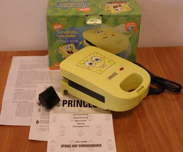 Tostapane del panino «SpongeBob Schwammkopf Sandwich Maker» — foto 2 dell'alert A12/1885/13