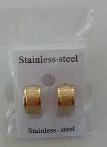 Orecchini «Stainless steel» — foto 1 dell'alert A12/01024/21