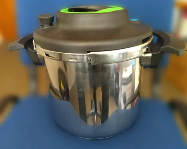 Pentola a pressione «Stainless steel pressure cooker» — foto 2 dell'alert A12/1515/18
