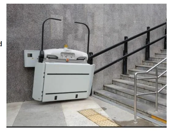 Montascale «Stairlift» — foto 1 dell'alert A12/00012/24