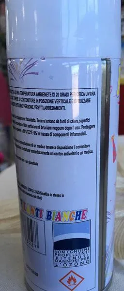 Corda bianca dell'aerosol «stelle filanti bianche» — foto 3 dell'alert A12/1943/18