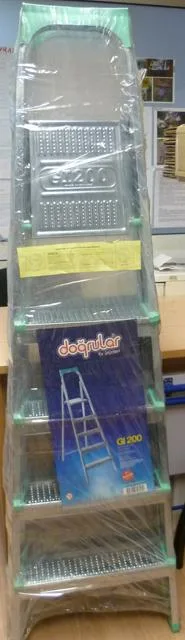 Stepladder &amp; #13; &amp; #13; — foto 1 dell'alert A12/1530/12