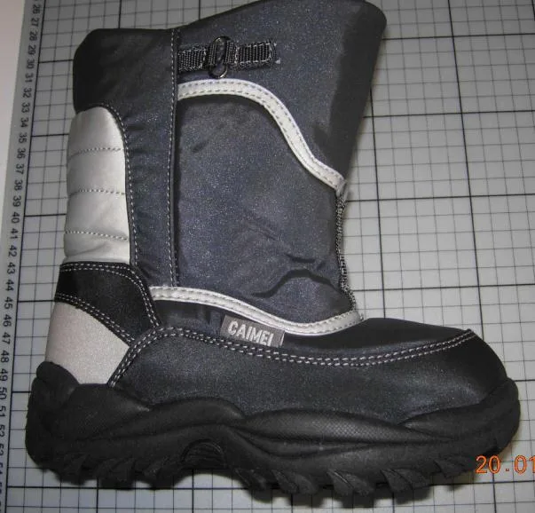 Stivali per bambini (snowboots) — foto 3 dell'alert 0251/09