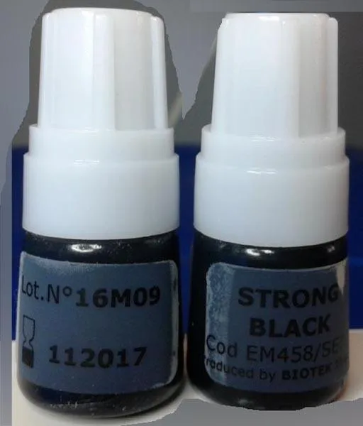 Inchiostro del tatuaggio «STRONG BLACK» (Biotek)