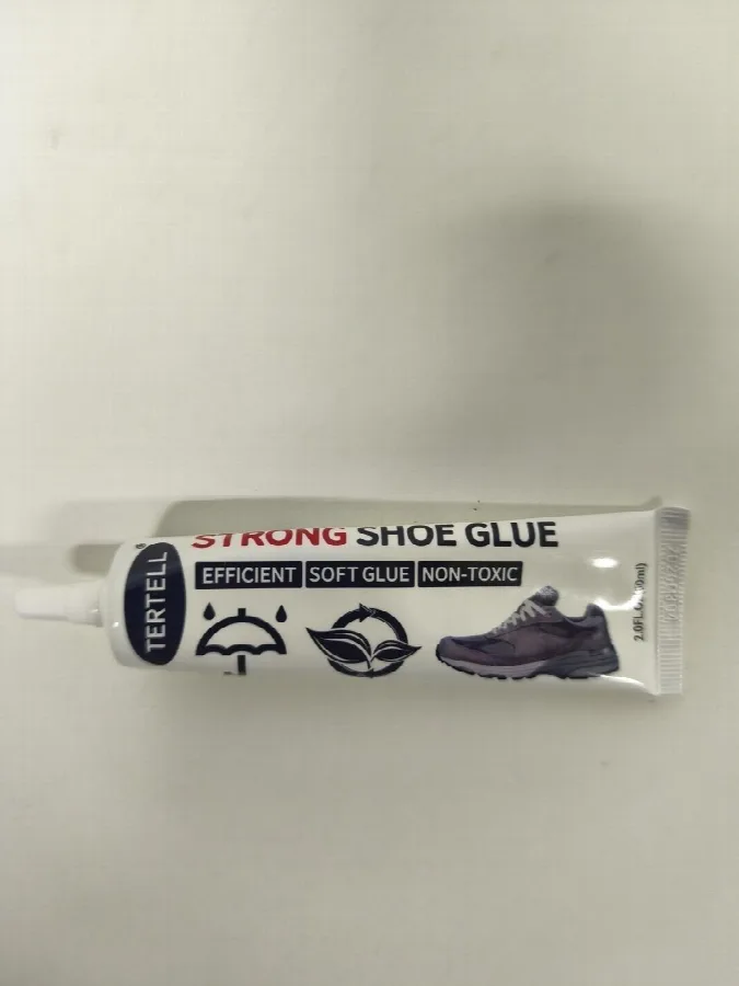Colla «Strong Shoe Glue» — foto 2 dell'alert SR/02637/26
