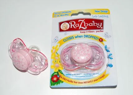 Succhietto – "Keep-it-Kleen ciuccio" (RaZbaby)