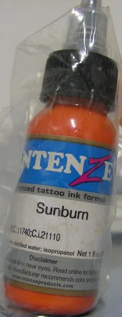 Inchiostro del tatuaggio & #13; & #13; «Sunburn» — foto 2 dell'alert A12/1369/12