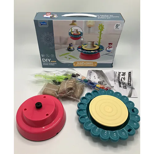 Kit di vasellame giocattolo «Sunflower pottery machine» (Nbnuobiqi)