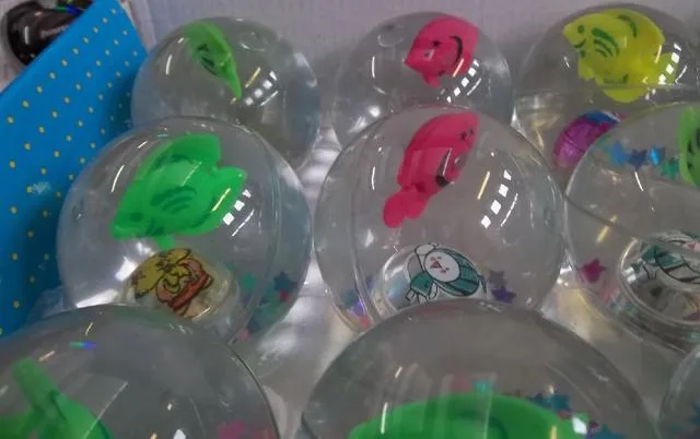 Palle di plastica «Super Duper Glitter Ball» (Unknown)