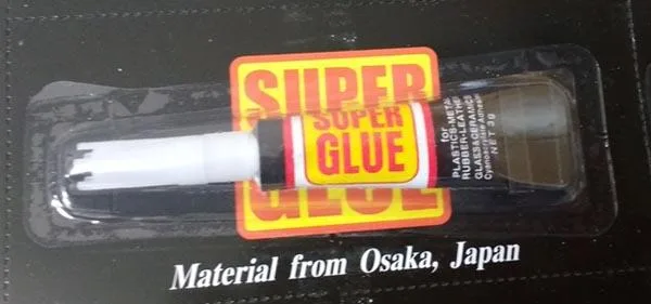 Colla «Super Glue» — foto 3 dell'alert A12/0732/17