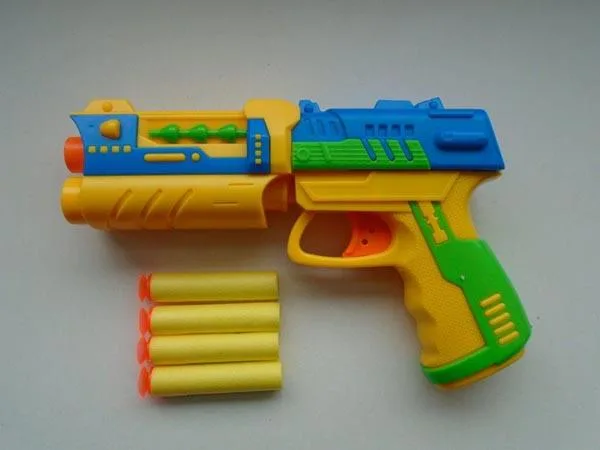 Pistola giocattolo «SUPER SHOOTING» — foto 4 dell'alert A12/0162/18