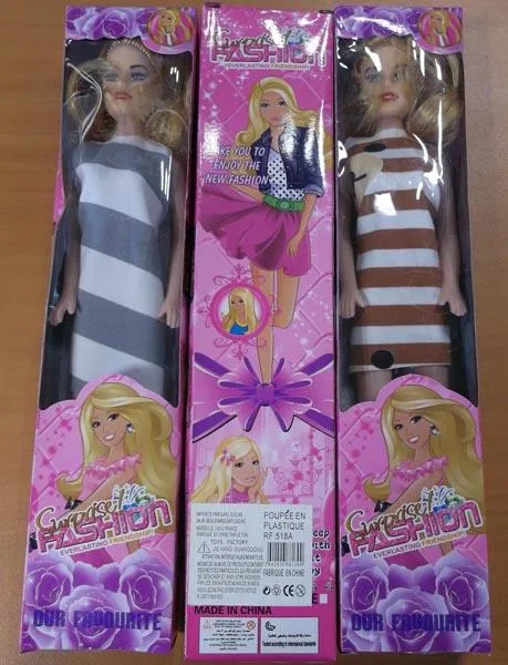 Bambola di plastica «Surprise / FASHION» (Elicas)