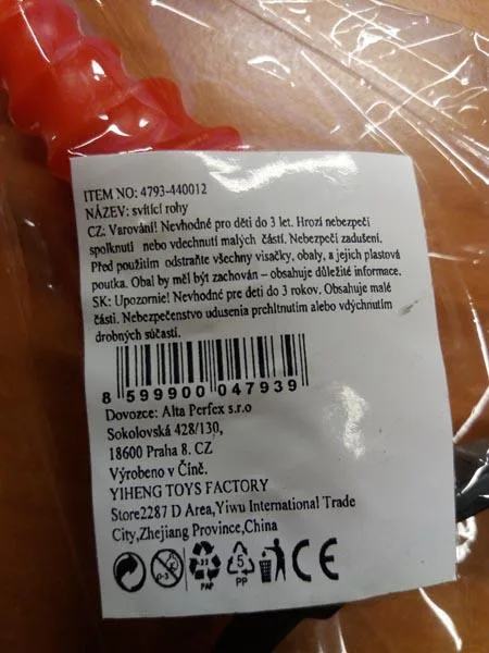 Fascia per la testa di novità «Svítící rohy» — foto 2 dell'alert A12/0156/18