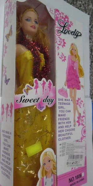 Bambola di plastica «Sweet day, Lovely» (Unknown)