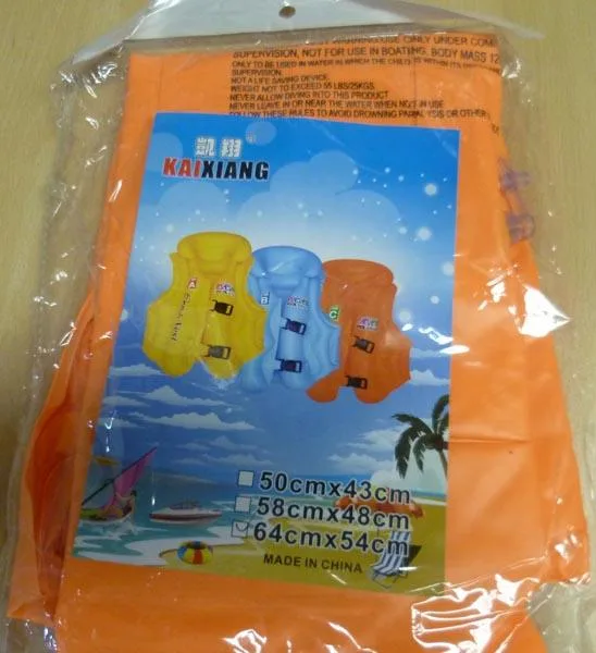 Gilet gonfiabile «Swim Vest» — foto 3 dell'alert A12/0990/16