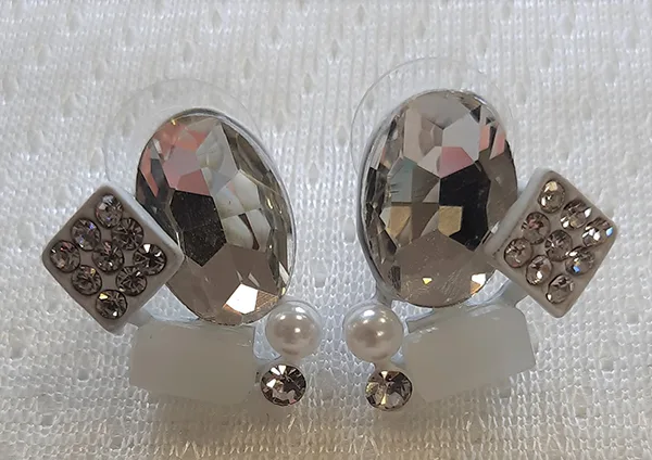 Orecchini «Sy fashion Earrings» — foto 2 dell'alert A12/01417/22