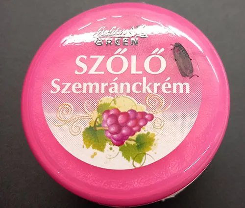 Crema per gli occhi «Szőlő szemránckrém» — foto 3 dell'alert A12/02767/23