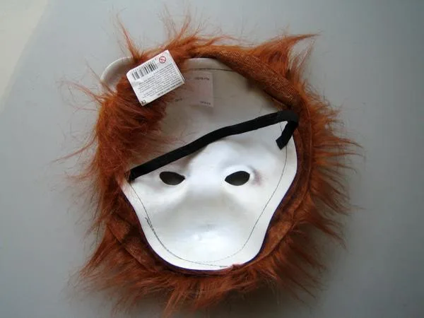Maschera di fantasia-vestito «Szőrös állatos álarc» — foto 3 dell'alert A12/1169/19