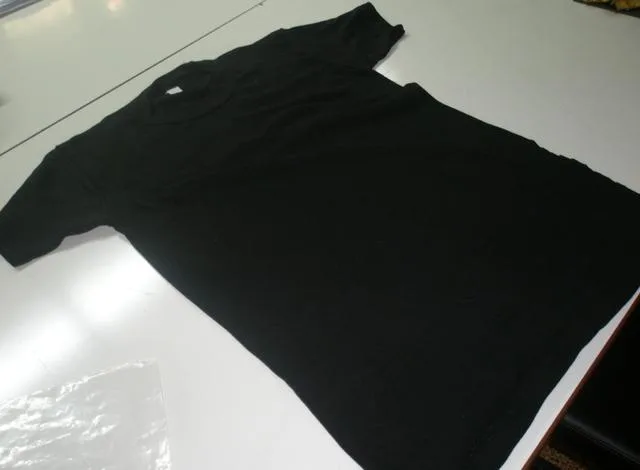 T-shirt da uomo & #13; & #13; — foto 1 dell'alert 0541/11