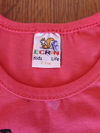 T-shirt per bambini — foto 2 dell'alert A12/01149/21