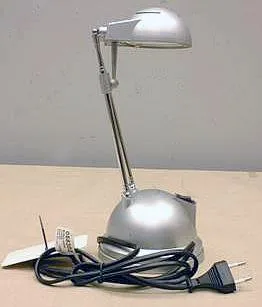 Table standing luminaire with built-in transformer. — foto 2 dell'alert 0701/05