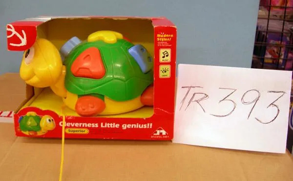 Tartaruga giocattolo tira-lungo (SUPERIOR JINTONG TOYS)